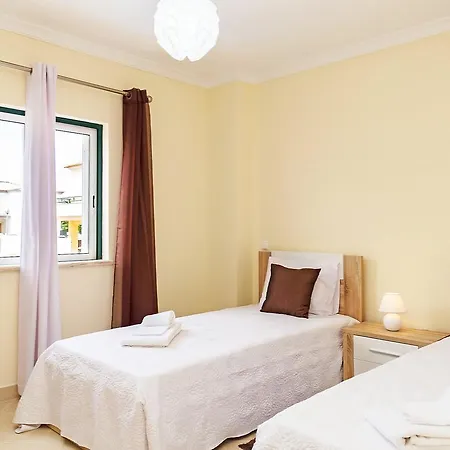 Semesterbostad Holiday Casa Sebastiao